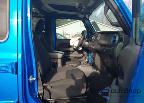 2021 Jeep Gladiator Mojave 4X4 z USA, uszkodzony, nr VIN 1C6JJTEGXML604241